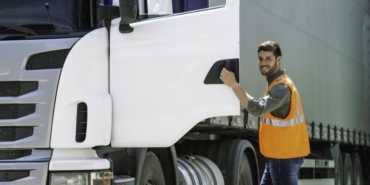 EU20Parliament20backs20more20predictable20rules20for20mobile20transport20workers.jpg